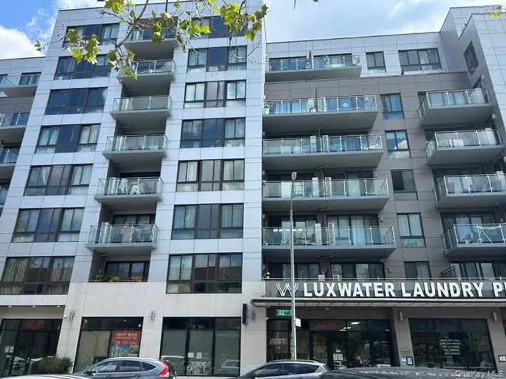 45-11 82nd Street # W6b, Elmhurst