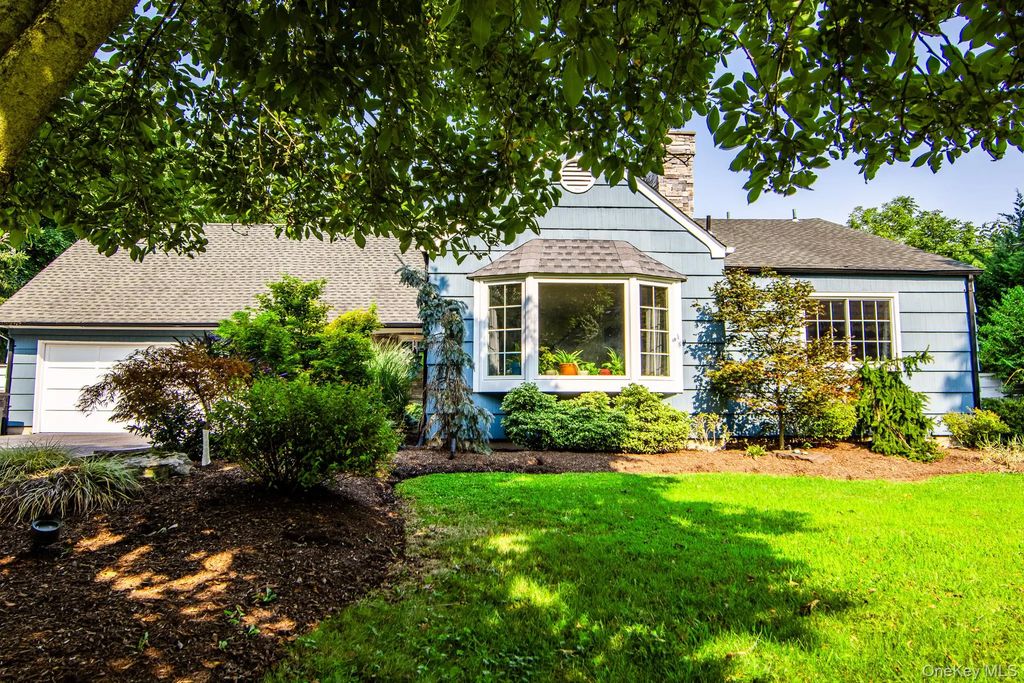 23 Wheeler Place W, West Nyack