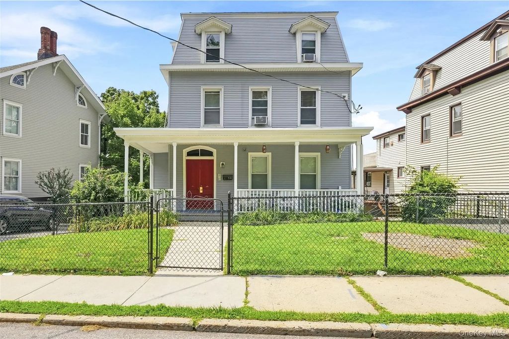 1095 Boston Post Road, Rye
