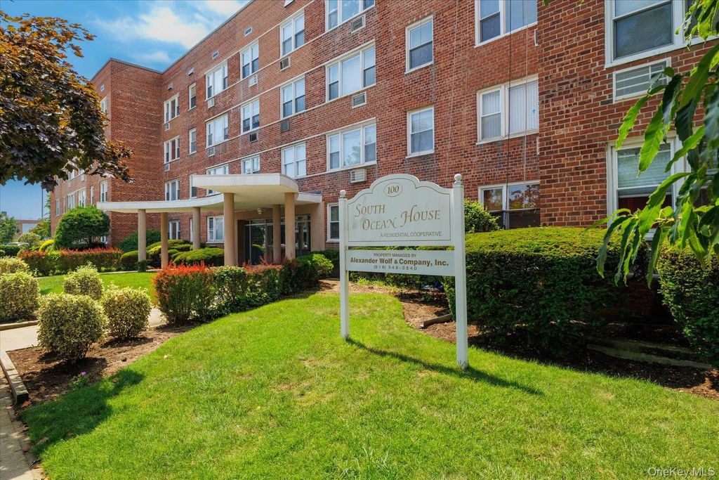 100 S Ocean Avenue # 4u, Freeport