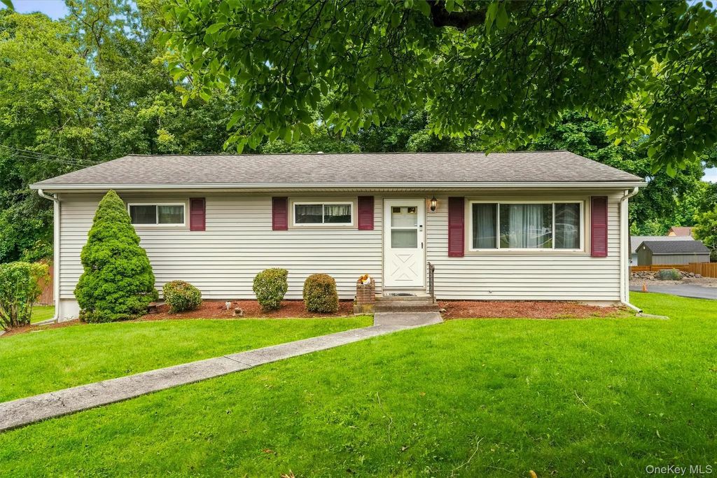 21 Keystone Park, Middletown