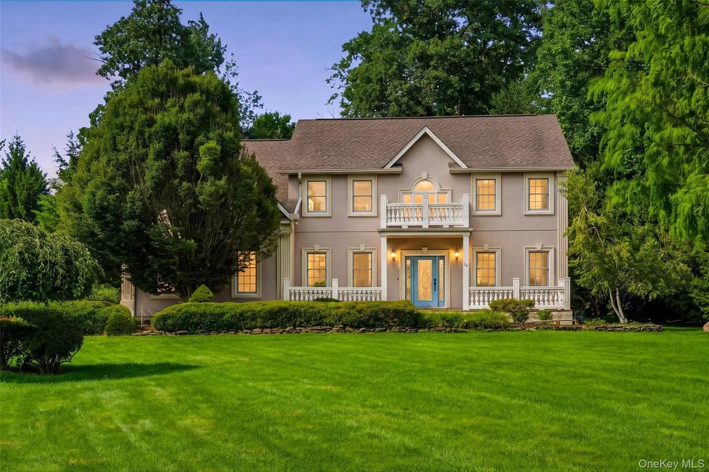 58 Greenwich Avenue, Central Valley