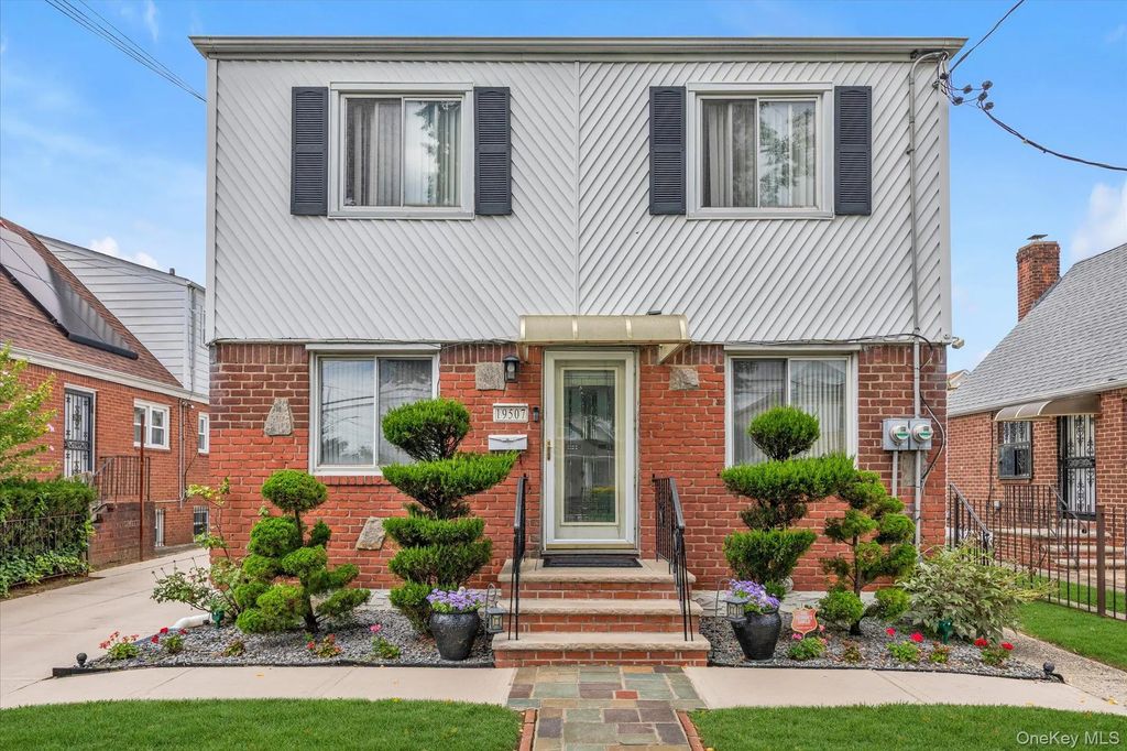 195-07 120th Avenue, Saint Albans
