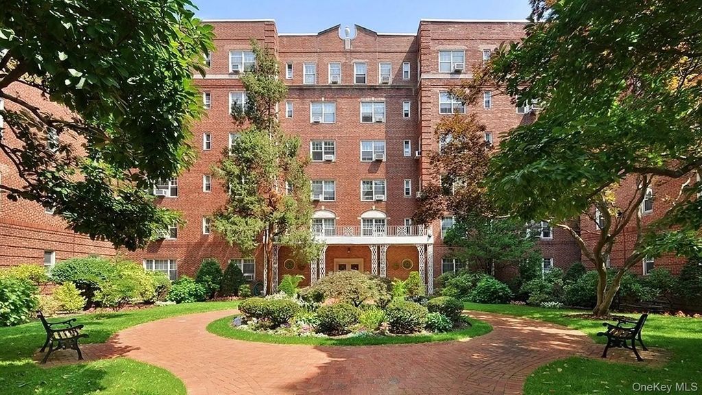 77-15 113th Street # 6k, Forest Hills