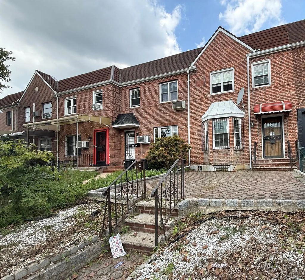 14449 75th Avenue, Flushing