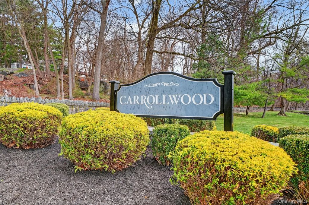 452 Carrollwood Drive, Tarrytown