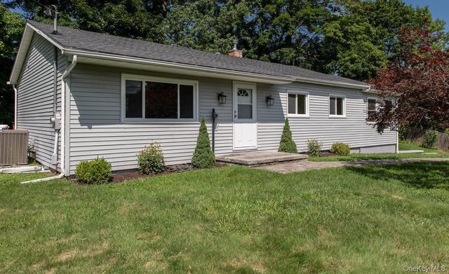 16 Trinity Place, Rhinebeck