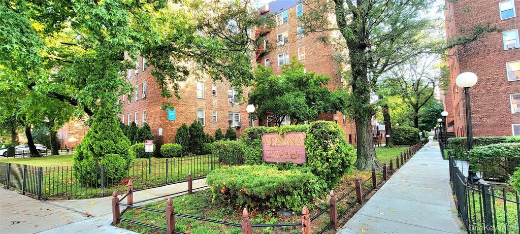 65-35 Yellowstone Boulevard # 1d, Forest Hills
