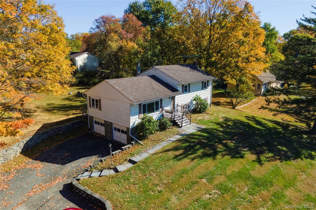 172 Ridge Road, Highland Mills