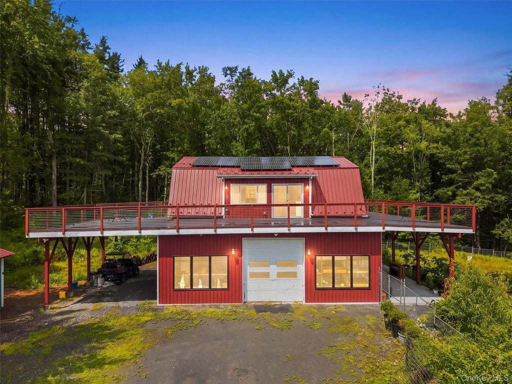 985 Cold Spring Road, Forestburgh