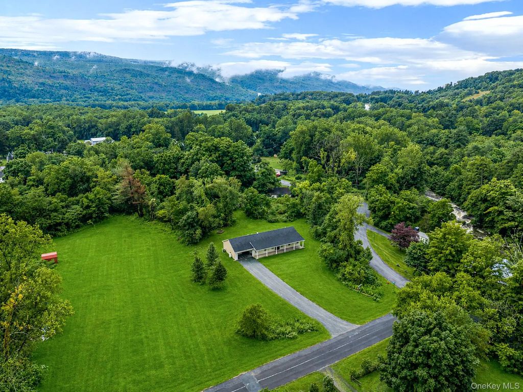 2 Vernooy Drive, Wawarsing