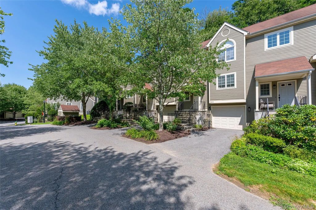 1802 Regent Drive, Mount Kisco