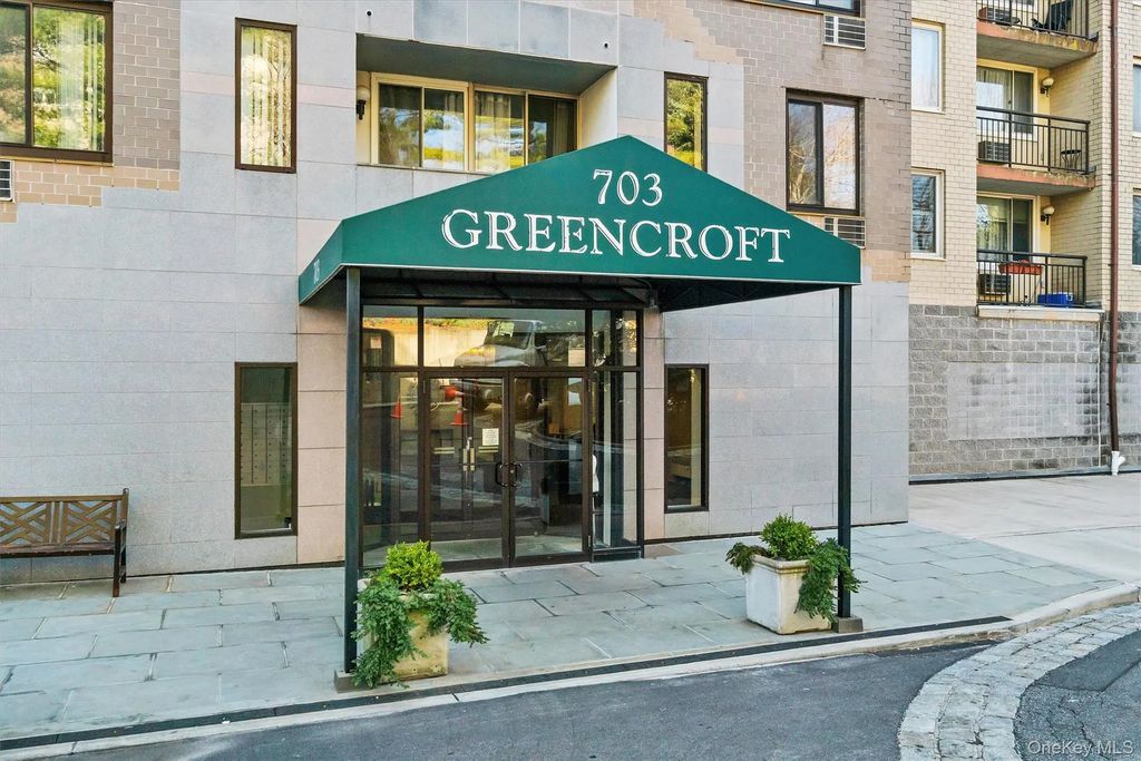 703 Pelham Road # 301, New Rochelle