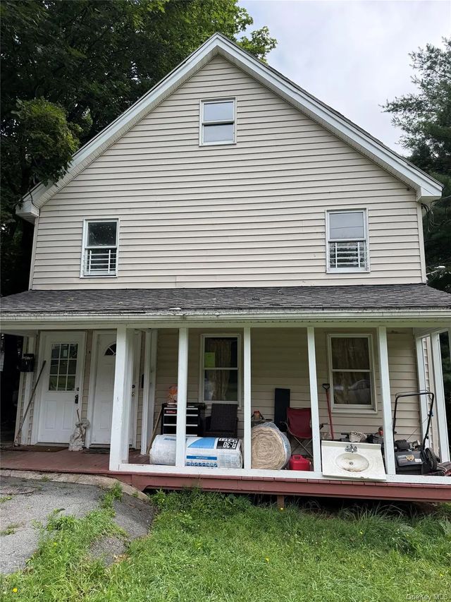 247 Sprague Avenue, Liberty
