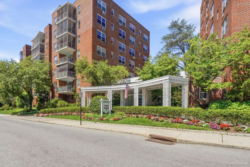 281 Garth Road # B5h, Scarsdale