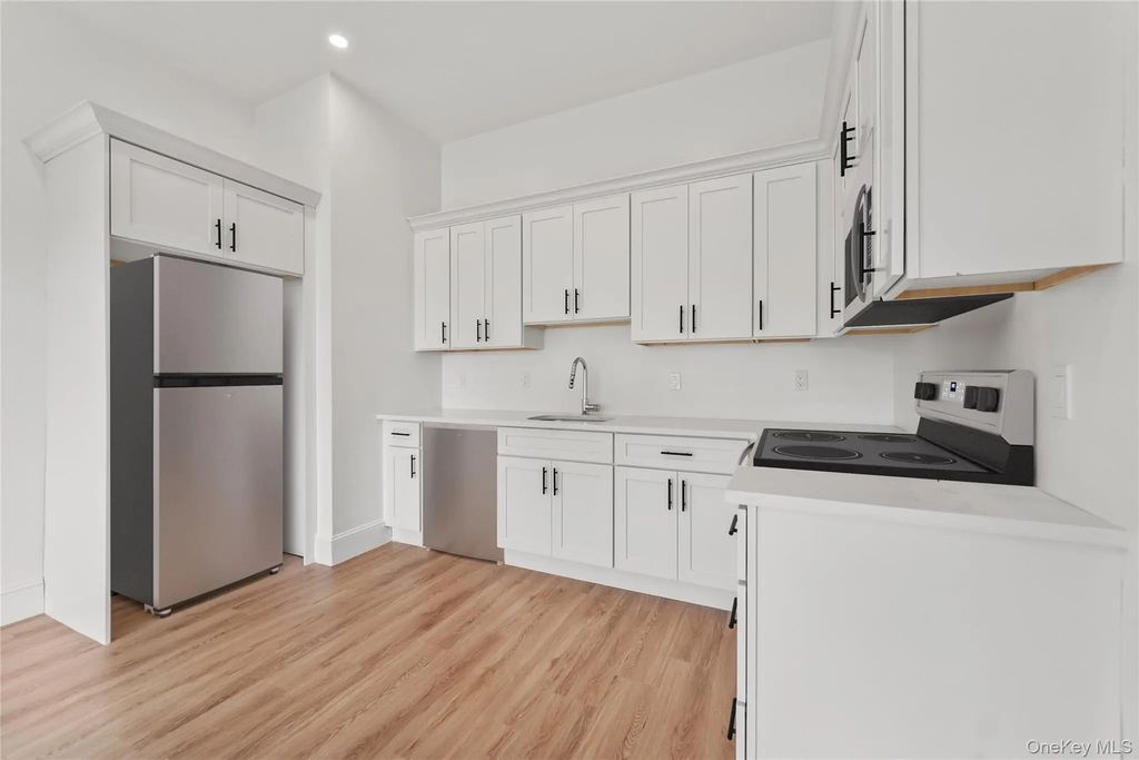 48 North Street # 405, Middletown