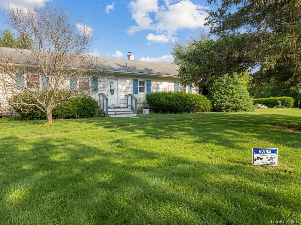164 Dykeman Road, Carmel