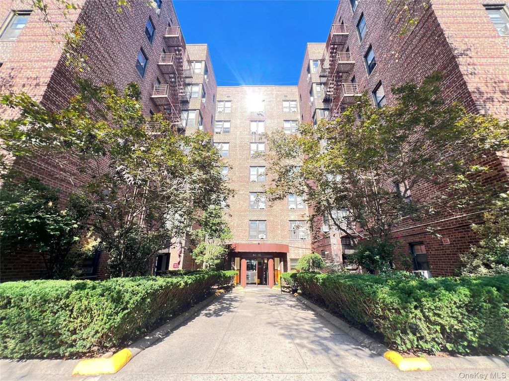 84-25 Elmhurst Avenue # 1v, Elmhurst
