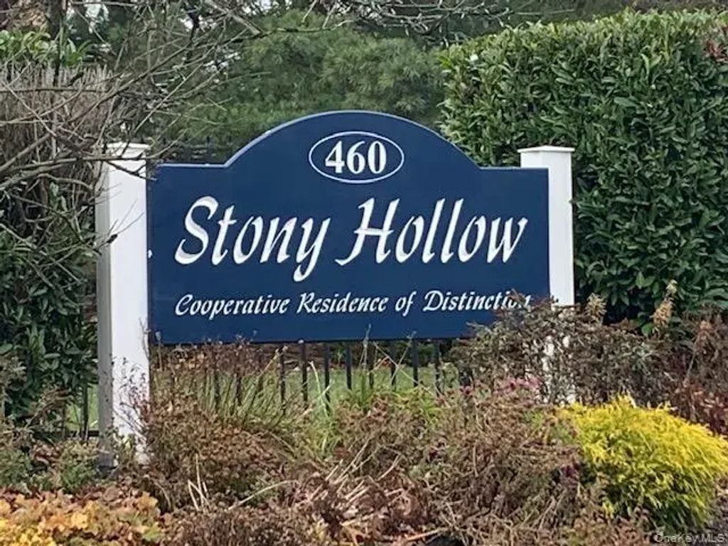 460 Old Town Road # 26m, Port Jefferson Station