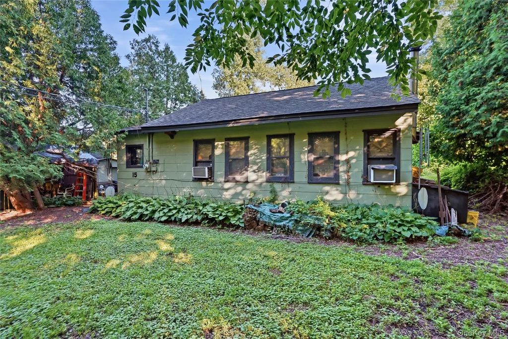 15 Dogwood Road, Cortlandt Manor