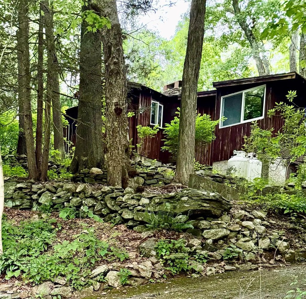 32 Boutonville Road, South Salem