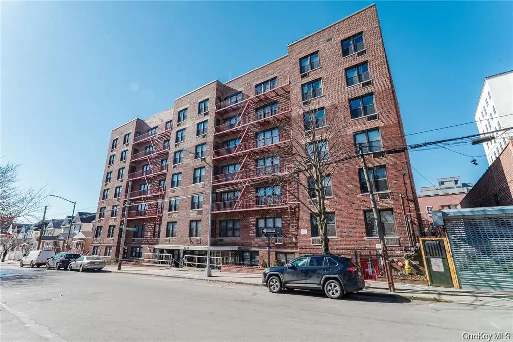 87-70 173rd St # 7h, Jamaica