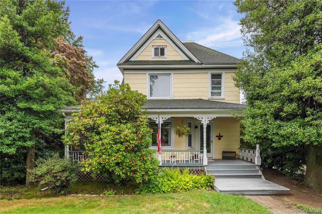 2474 Harrison Avenue, Baldwin