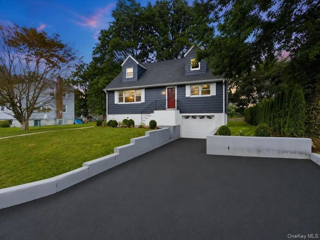 60 Duell Road, White Plains