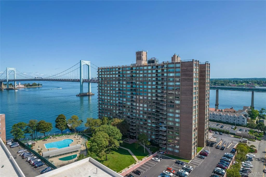 166-25 Powells Cove Boulevard # 18c, Beechhurst