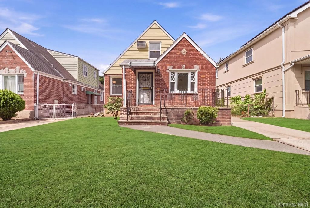5332 187th Street, Fresh Meadows