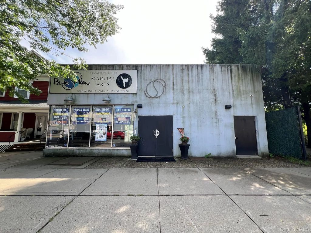 194 Main Street # Ll, Port Washington