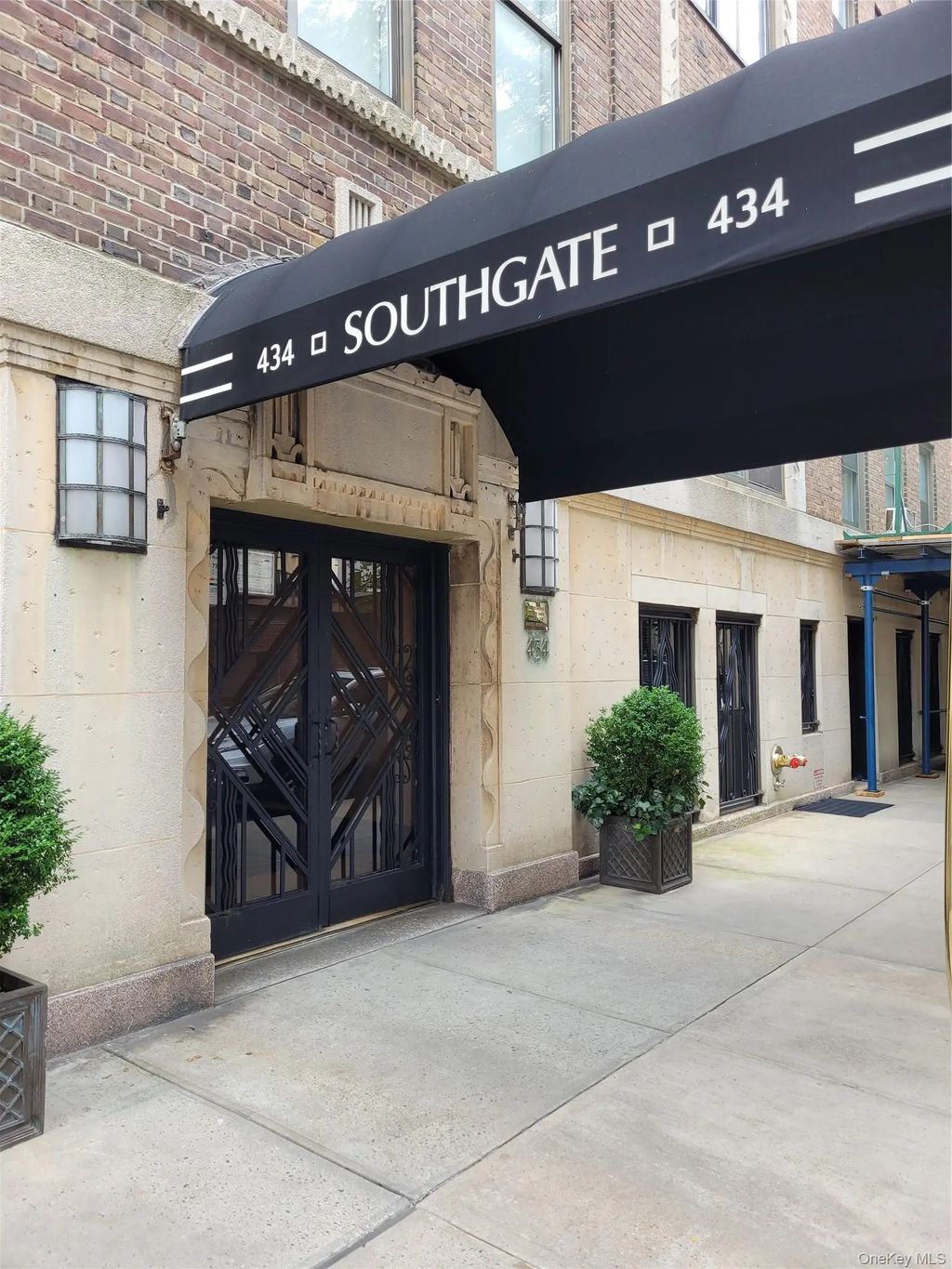 434 E 52 Street # 9a, New York (Manhattan)
