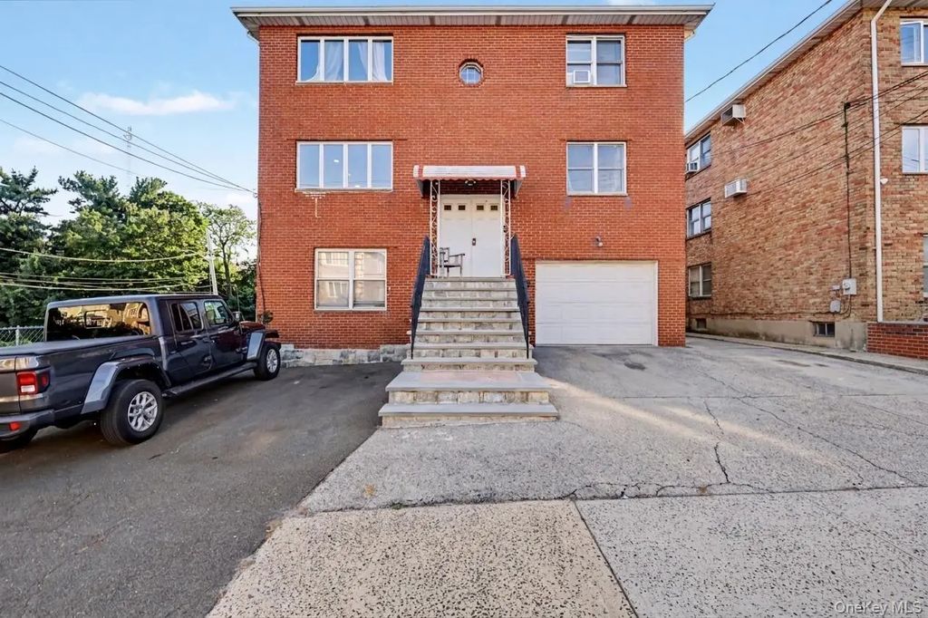 17 Aka 13 Smart Avenue, Yonkers