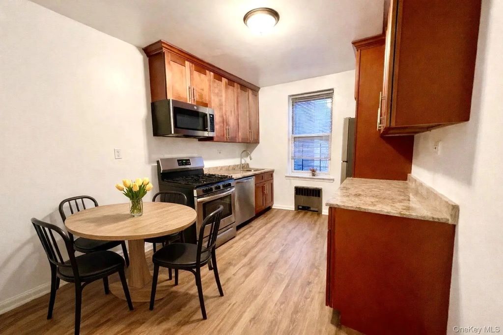 2080 Barnes Avenue # 5b, Bronx