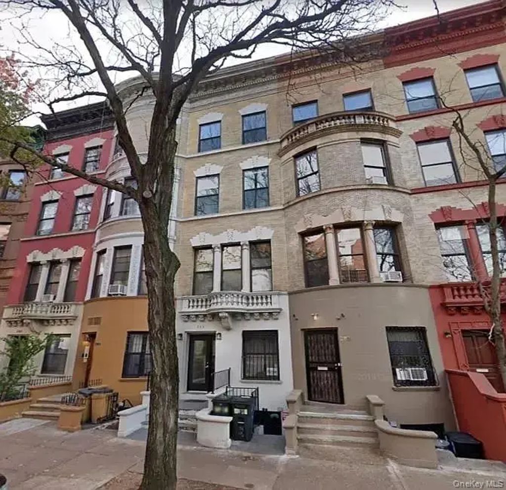 286 W 137th Street, New York (Manhattan)