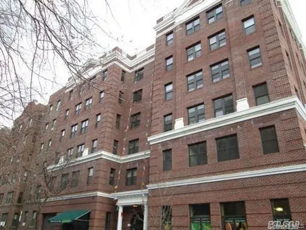 8401 37th Avenue # 306, Jackson Heights