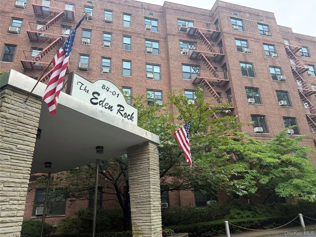 84-01 Main Street # 618, Briarwood