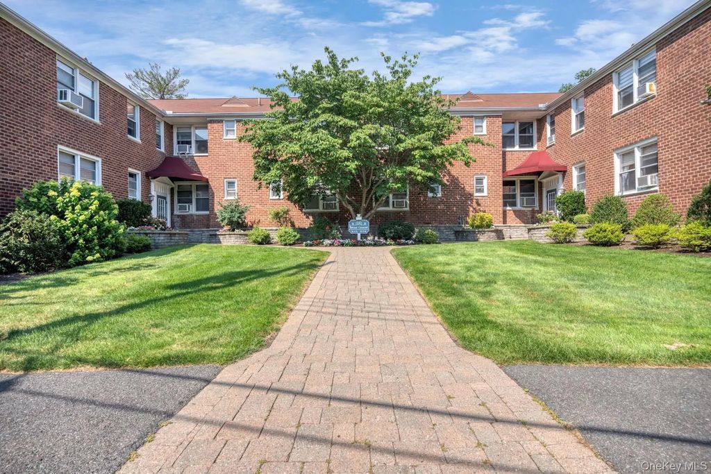 15 Bryant Crescent # 2f, White Plains