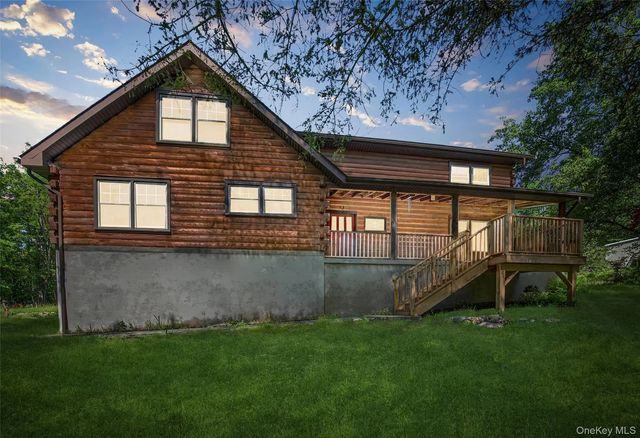 321 Spadola Lane, Pine Bush