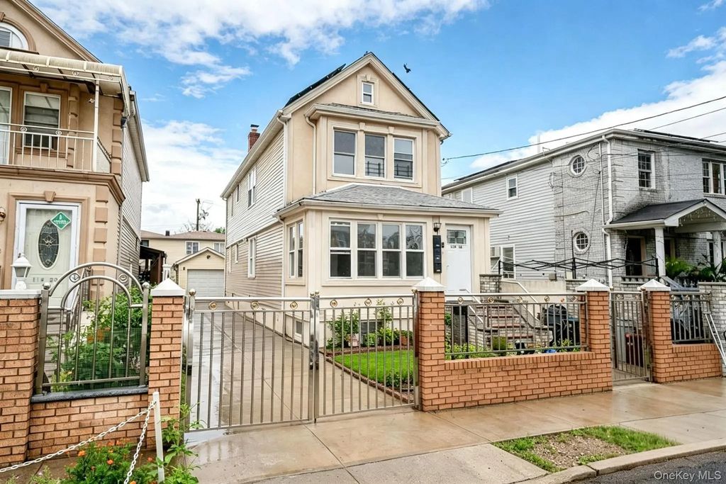 119-16 164th Street, Jamaica