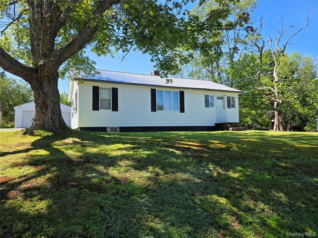 12 Winthrop Avenue, Liberty