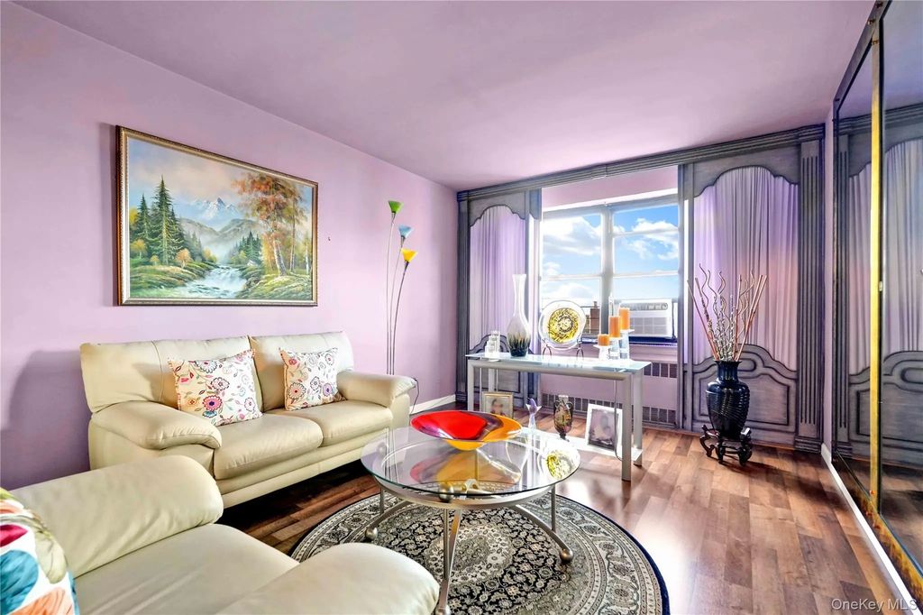 141-09 28th Avenue # 6d, Flushing