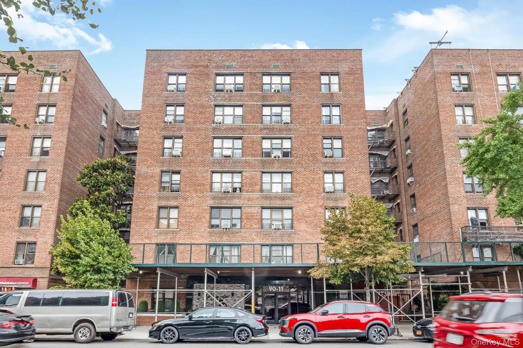 90-11 35th Avenue # 6f, Jackson Heights