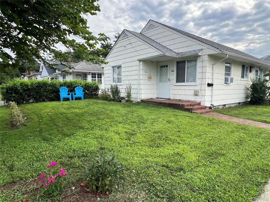 40 Firwood Road # A, Port Washington