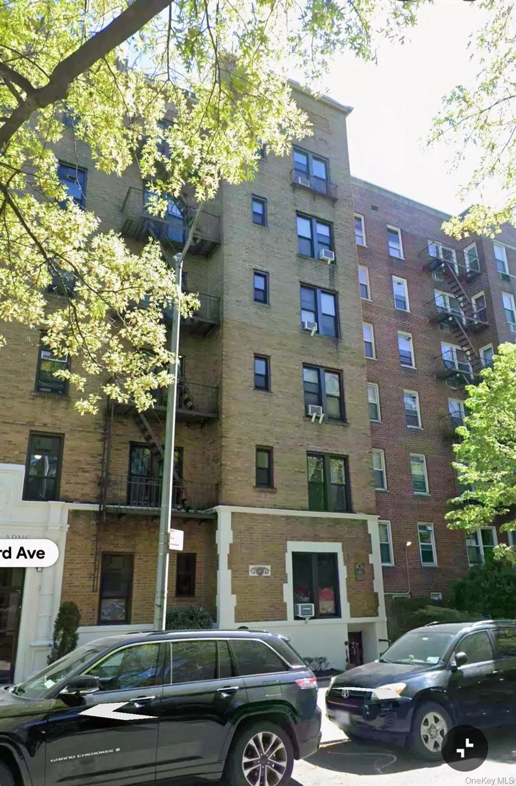 144-44 Sanford Ave, Flushing