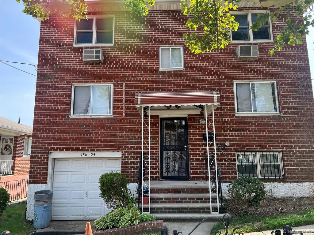 18604 140th Avenue, Springfield Gardens