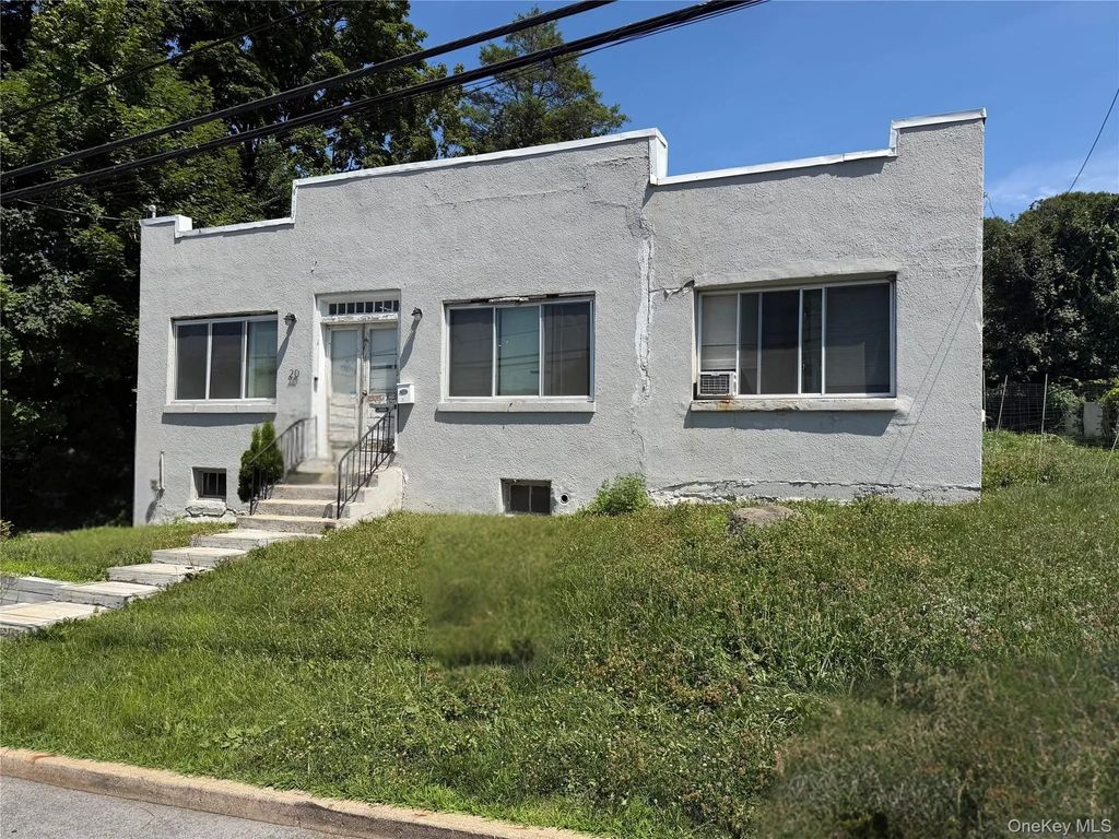 20 N Hillside Avenue, Elmsford