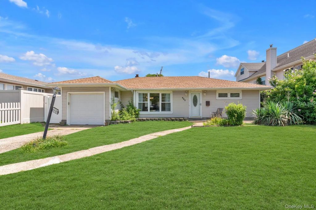 660 Franklin Boulevard, Long Beach