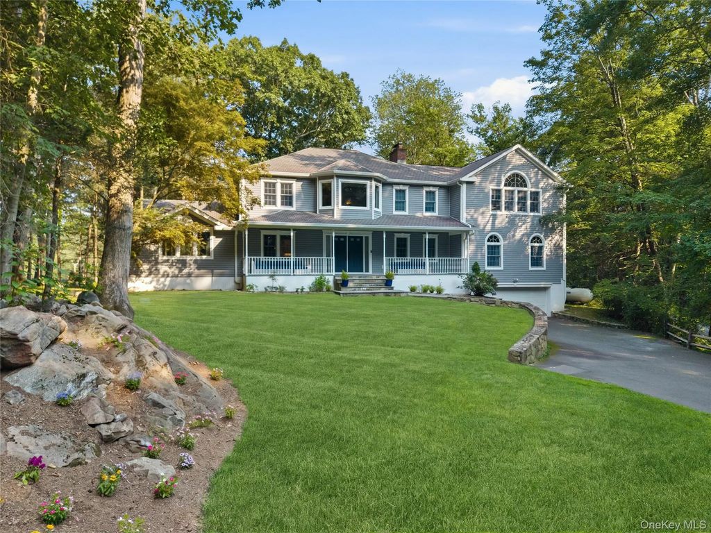 1 Sherwood Road, Pound Ridge