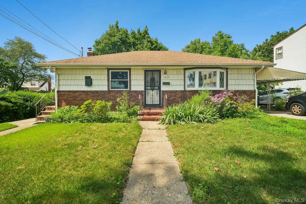 174 Frederick Avenue, South Floral Park
